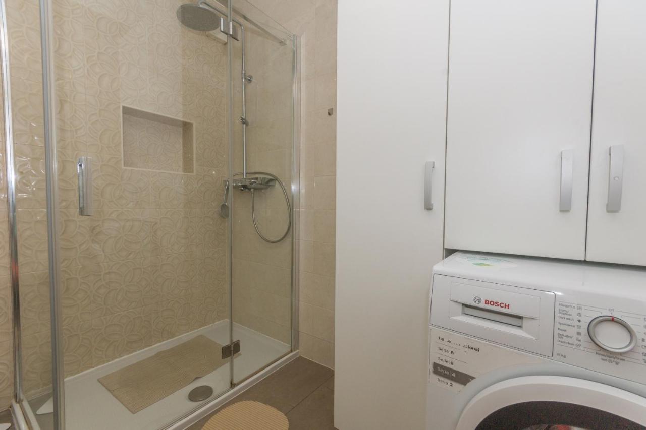 Adria Krk Apartment Крк Экстерьер фото