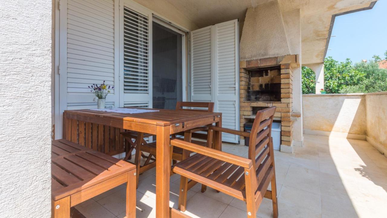 Adria Krk Apartment Крк Экстерьер фото