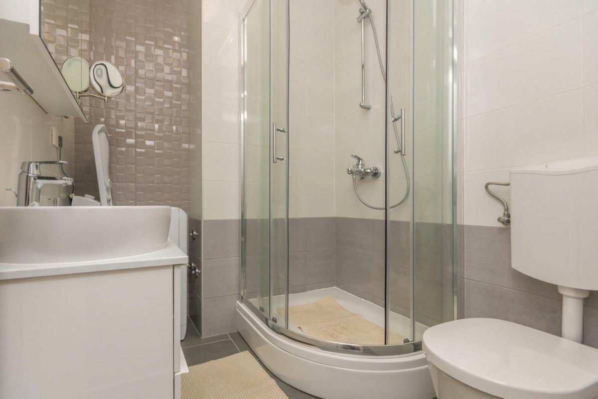 Adria Krk Apartment Крк Экстерьер фото